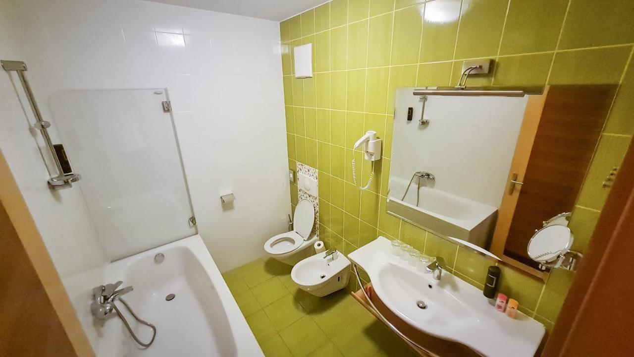 Luxury Apartments Prezin 霍茨科波霍尔耶 外观 照片